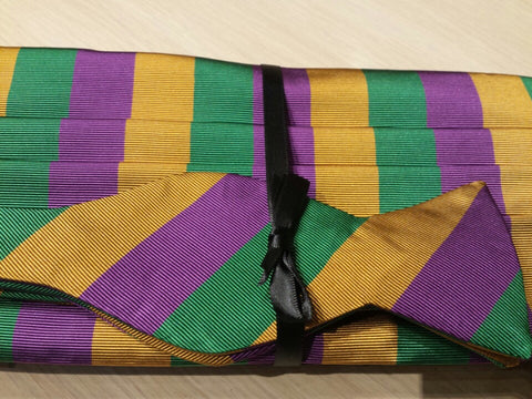 Mardi Gras and Lundi Gras, Grand Balls, Champagne and Throws!